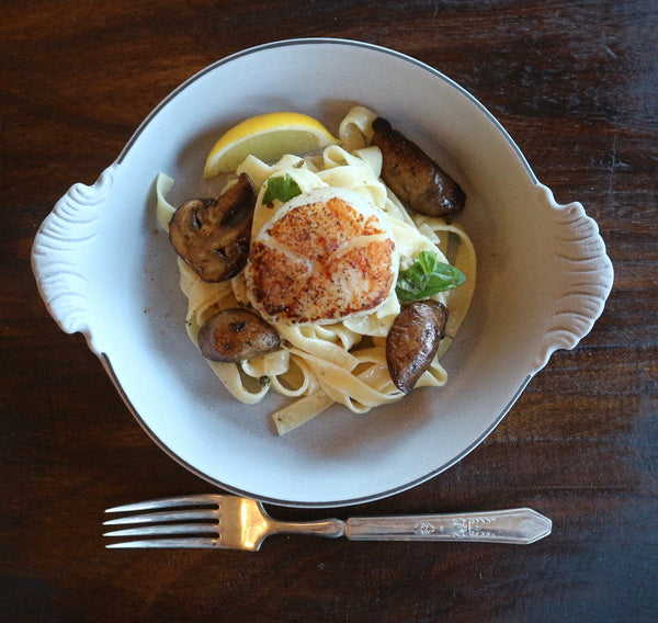 Savory Garlic & Butter Pasta with Scallops