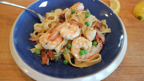 Savory Garlic & Butter Shrimp, Pasta & Sweet Peas