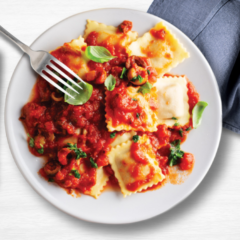 tomato basil ravioli with gourmet pasta sauce le sauce & co.