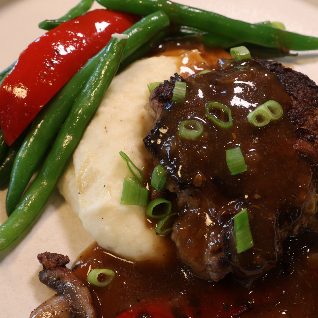 Chopped Steak with Mashed Potatoes and Green Beans Le Sauce & Co.