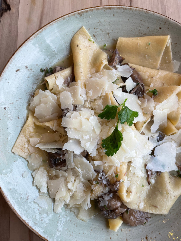 One-Pot Wonder: How Mushroom Gravy Turns Leftovers into Gourmet Meals