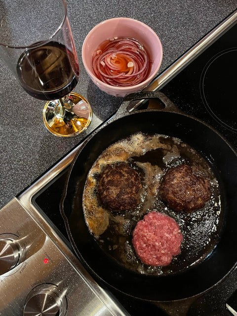 Steakhouse Dinner at Home: 5 Easy Meals Without the Restaurant Price