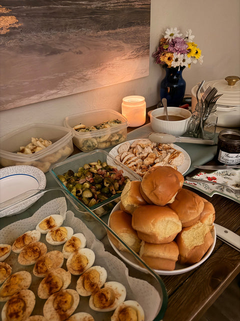 The Best Turkey Gravy You Will Ever Consume (Yes, Really)(Courtesy of Le Sauce)