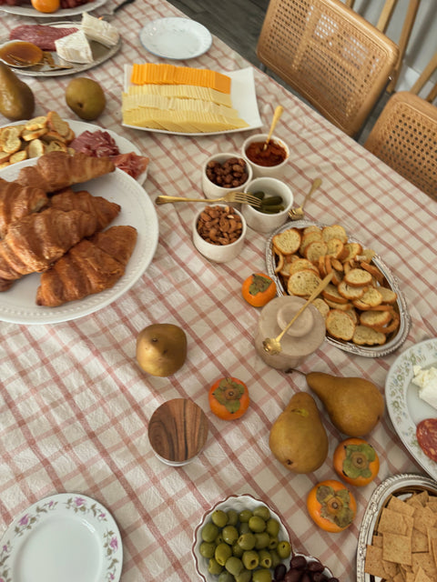 Gravy Goals: Elevating Your Thanksgiving Feast with Gourmet Flavors