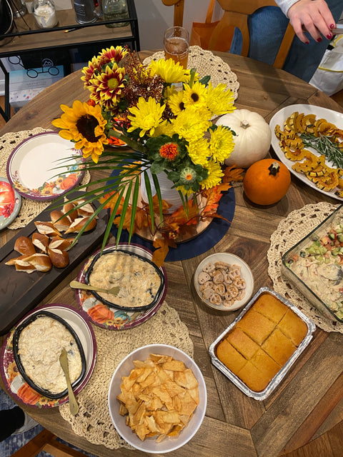 Leftovers Made Luxe: Reinventing Thanksgiving Meals with Gourmet Gravy