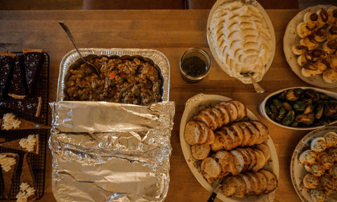 The Secret Ingredient for Stress-Free Thanksgiving Dinners: Gourmet Gravy Pouches